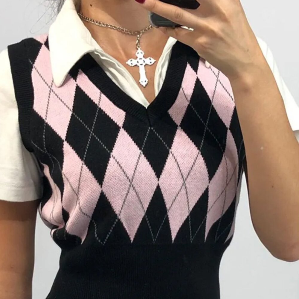 black & pink argyle print sweater knit vest | womens tops
